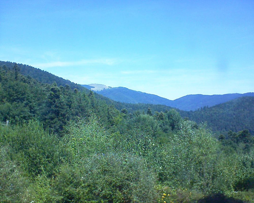 Le petit ballon vu depuis le Domaine Langmatt à Murbach le 12.08.2018 à 12:45 Le petit ballon (Alsace, Vosges) le 12.08.2018 à 12:45