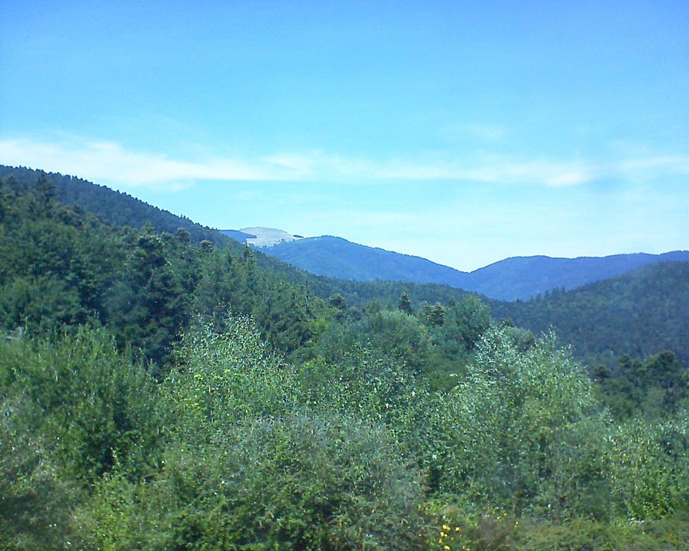 Le petit ballon vu depuis le Domaine Langmatt à Murbach le 12.08.2018 à 14:00 Le petit ballon (Alsace, Vosges) le 12.08.2018 à 14:00