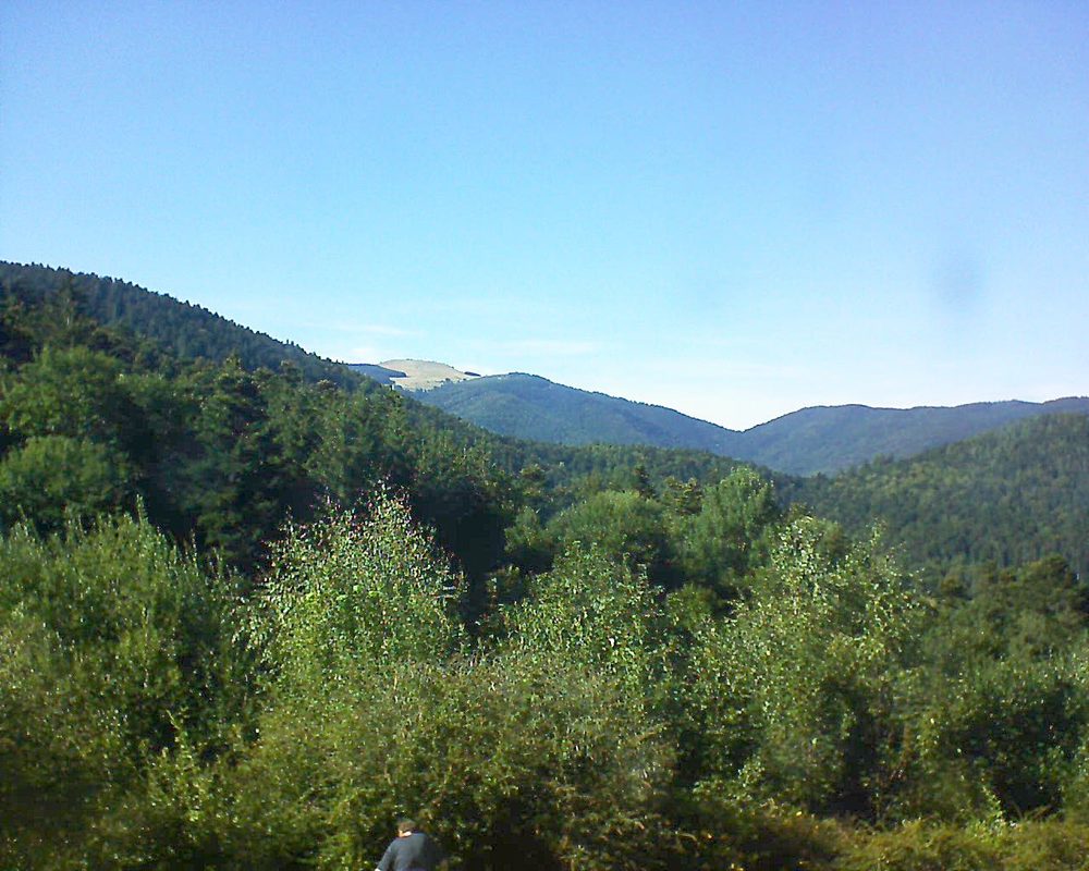 Le petit ballon vu depuis le Domaine Langmatt à Murbach le 12.08.2018 à 17:15 Le petit ballon (Alsace, Vosges) le 12.08.2018 à 17:15