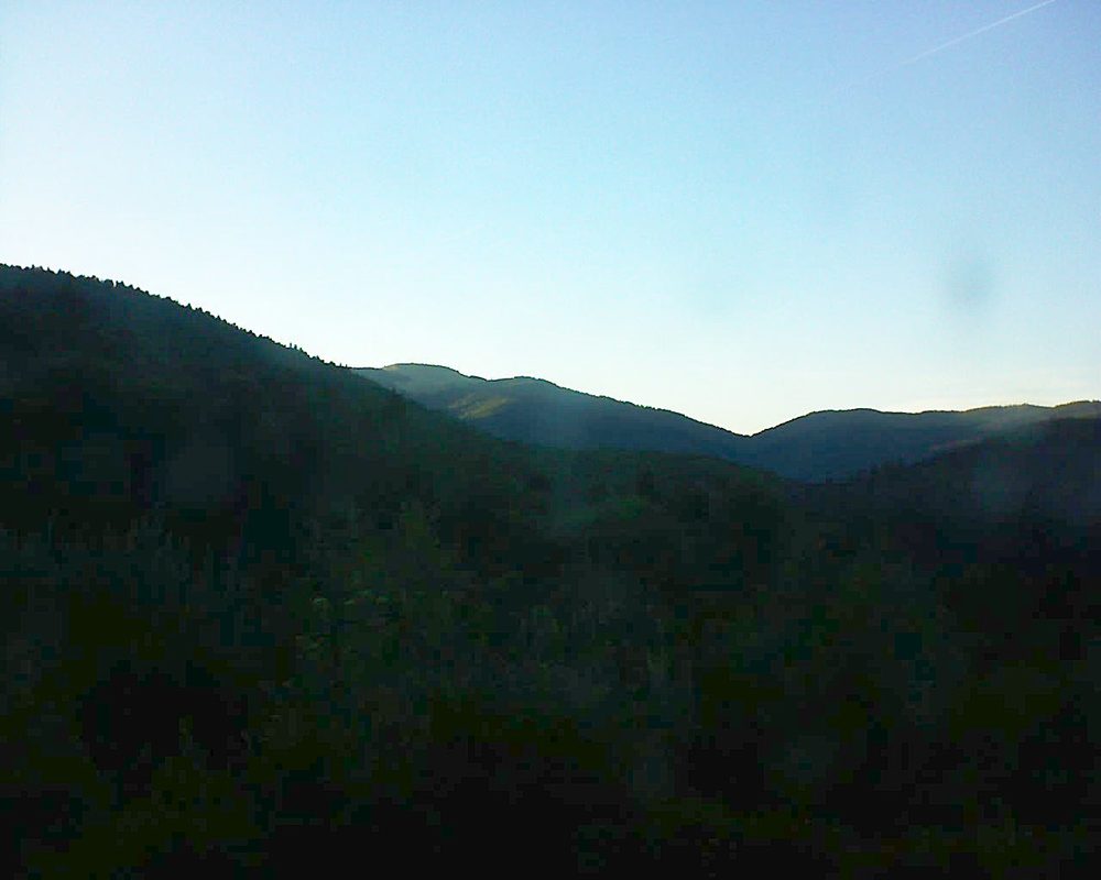 Le petit ballon vu depuis le Domaine Langmatt à Murbach le 12.08.2018 à 20:15 Le petit ballon (Alsace, Vosges) le 12.08.2018 à 20:15