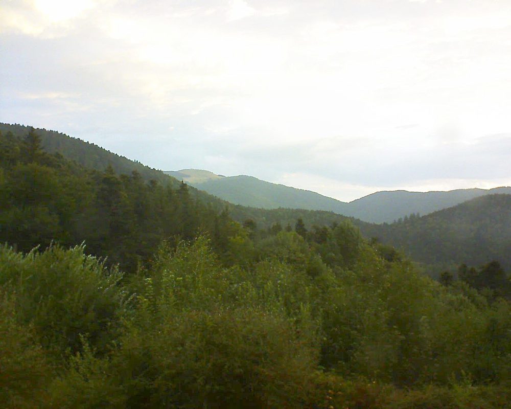 Le petit ballon vu depuis le Domaine Langmatt à Murbach le 13.08.2018 à 06:30 Le petit ballon (Alsace, Vosges) le 13.08.2018 à 06:30