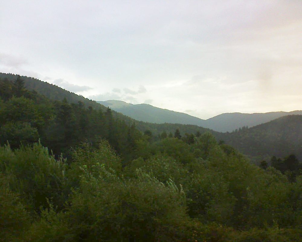 Le petit ballon vu depuis le Domaine Langmatt à Murbach le 13.08.2018 à 07:00 Le petit ballon (Alsace, Vosges) le 13.08.2018 à 07:00