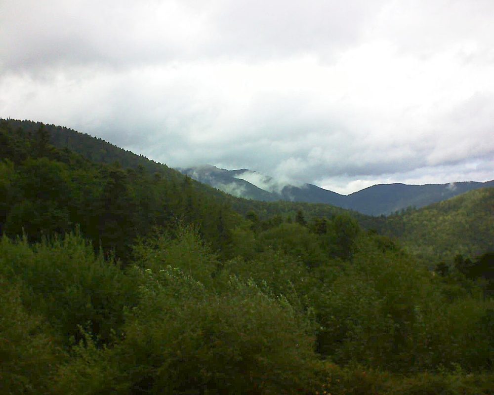 Le petit ballon vu depuis le Domaine Langmatt à Murbach le 13.08.2018 à 14:00 Le petit ballon (Alsace, Vosges) le 13.08.2018 à 14:00