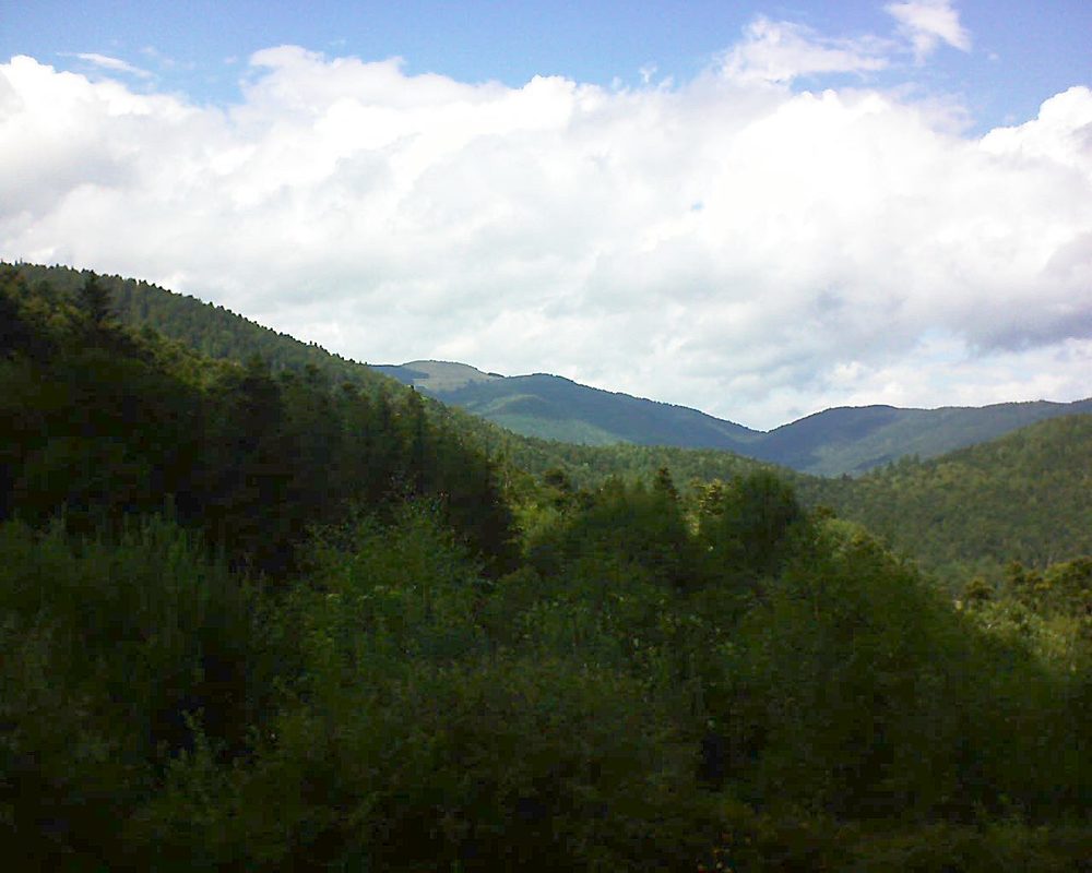 Le petit ballon vu depuis le Domaine Langmatt à Murbach le 13.08.2018 à 15:00 Le petit ballon (Alsace, Vosges) le 13.08.2018 à 15:00