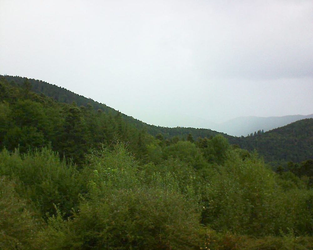 Le petit ballon vu depuis le Domaine Langmatt à Murbach le 13.08.2018 à 15:45 Le petit ballon (Alsace, Vosges) le 13.08.2018 à 15:45