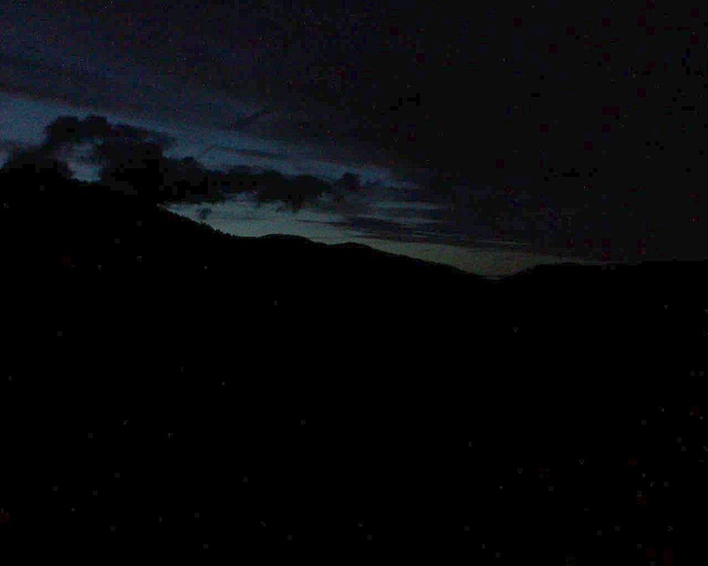 Le petit ballon vu depuis le Domaine Langmatt à Murbach le 13.08.2018 à 21:30 Le petit ballon (Alsace, Vosges) le 13.08.2018 à 21:30