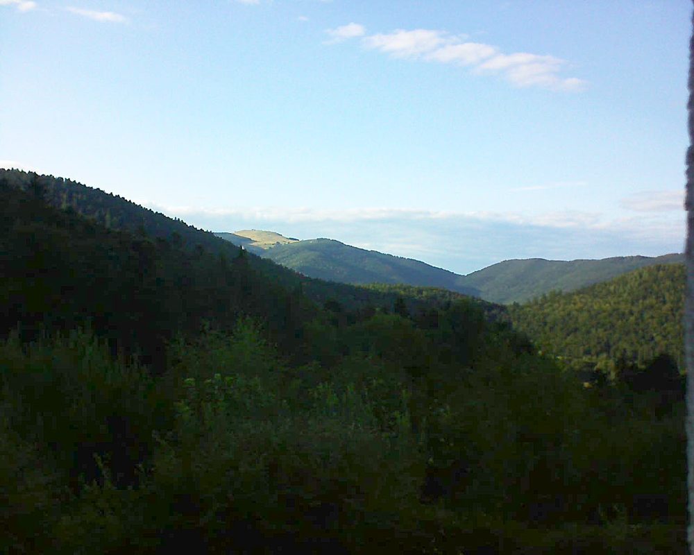 Le petit ballon vu depuis le Domaine Langmatt à Murbach le 14.08.2018 à 18:45 Le petit ballon (Alsace, Vosges) le 14.08.2018 à 18:45