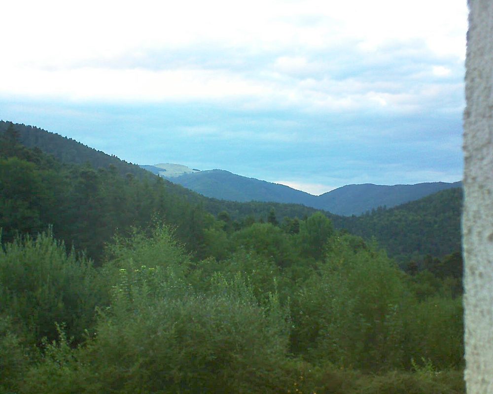 Le petit ballon vu depuis le Domaine Langmatt à Murbach le 14.08.2018 à 20:30 Le petit ballon (Alsace, Vosges) le 14.08.2018 à 20:30
