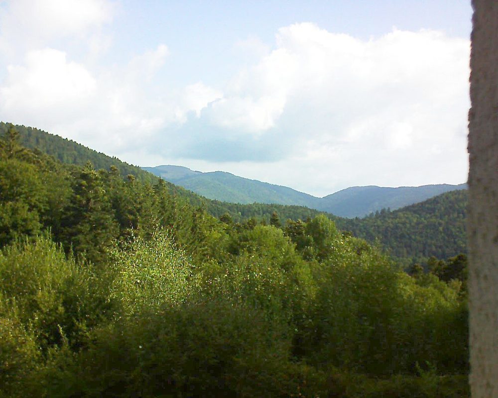 Le petit ballon vu depuis le Domaine Langmatt à Murbach le 15.08.2018 à 09:30 Le petit ballon (Alsace, Vosges) le 15.08.2018 à 09:30