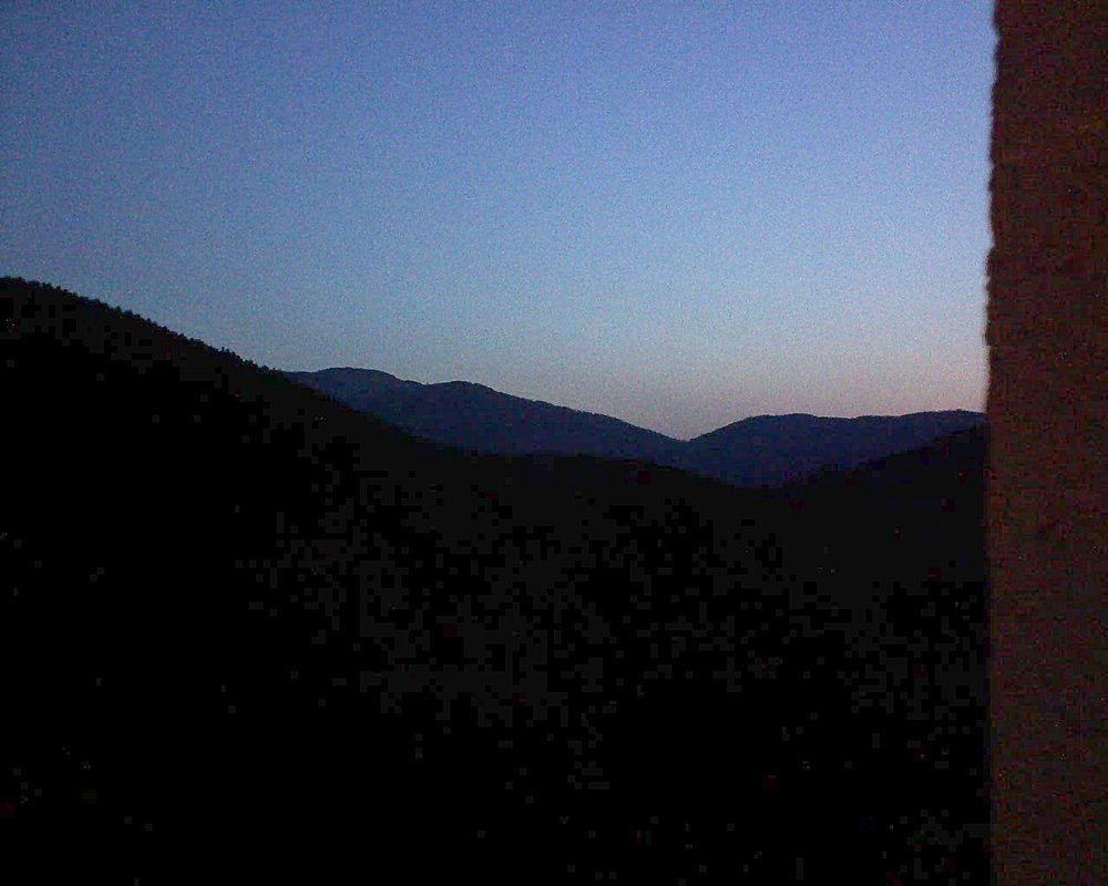 Le petit ballon vu depuis le Domaine Langmatt à Murbach le 16.08.2018 à 06:00 Le petit ballon (Alsace, Vosges) le 16.08.2018 à 06:00