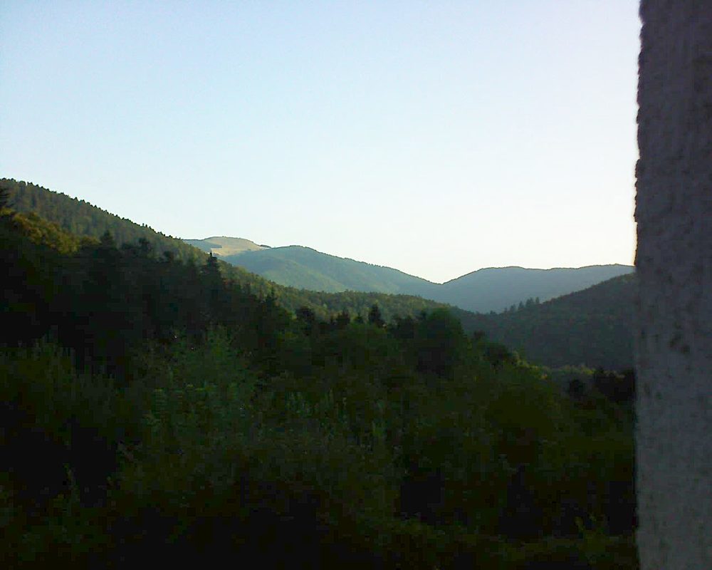 Le petit ballon vu depuis le Domaine Langmatt à Murbach le 16.08.2018 à 07:30 Le petit ballon (Alsace, Vosges) le 16.08.2018 à 07:30
