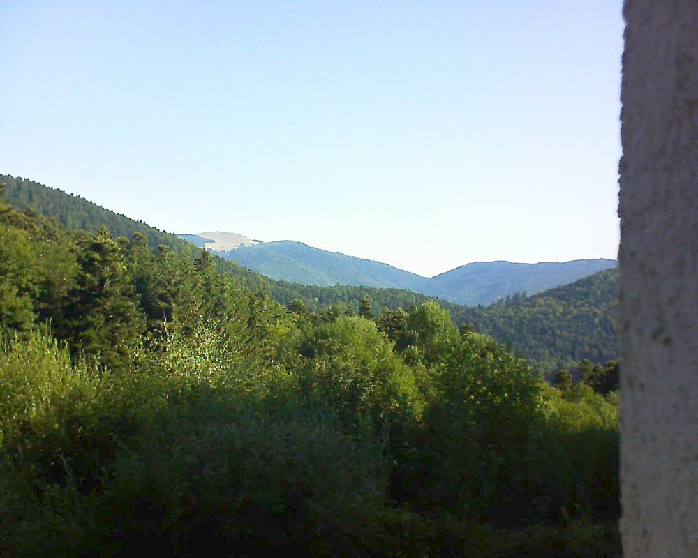Le petit ballon vu depuis le Domaine Langmatt à Murbach le 16.08.2018 à 09:15 Le petit ballon (Alsace, Vosges) le 16.08.2018 à 09:15
