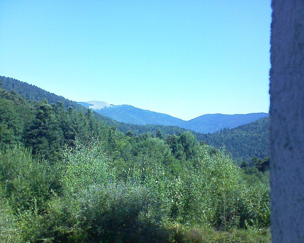 Le petit ballon vu depuis le Domaine Langmatt à Murbach le 16.08.2018 à 11:00 Le petit ballon (Alsace, Vosges) le 16.08.2018 à 11:00