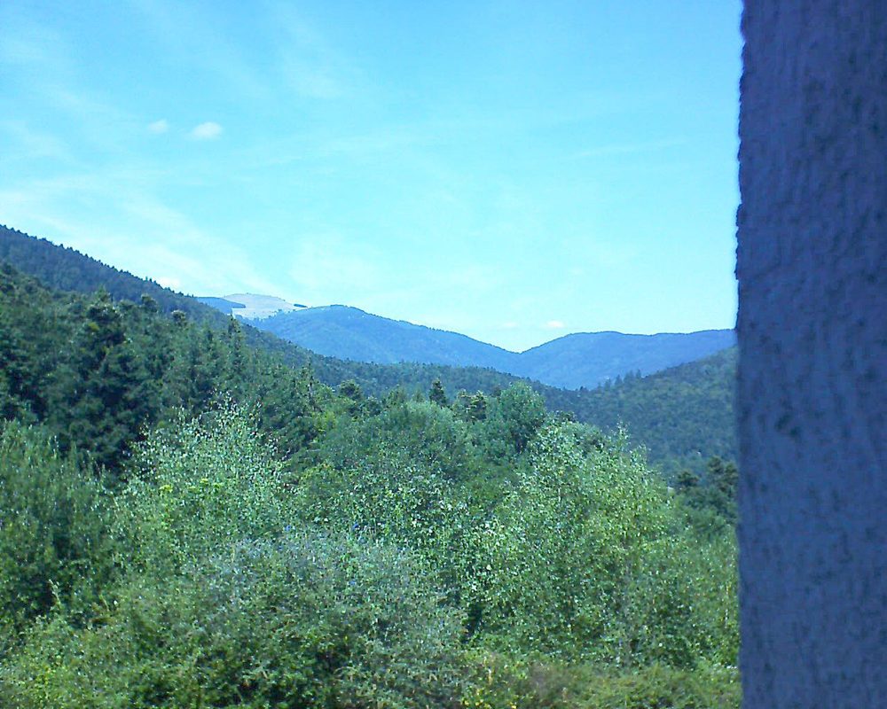 Le petit ballon vu depuis le Domaine Langmatt à Murbach le 16.08.2018 à 14:00 Le petit ballon (Alsace, Vosges) le 16.08.2018 à 14:00