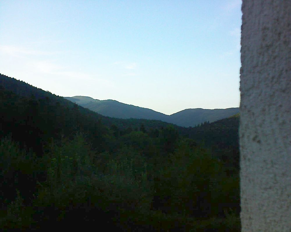 Le petit ballon vu depuis le Domaine Langmatt à Murbach le 16.08.2018 à 19:45 Le petit ballon (Alsace, Vosges) le 16.08.2018 à 19:45
