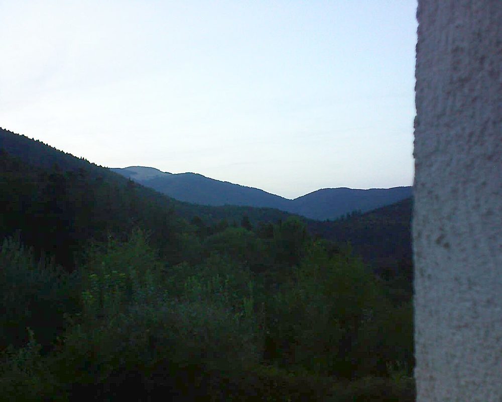 Le petit ballon vu depuis le Domaine Langmatt à Murbach le 16.08.2018 à 20:45 Le petit ballon (Alsace, Vosges) le 16.08.2018 à 20:45