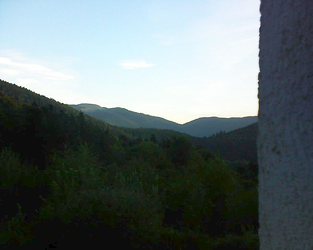 Le petit ballon vu depuis le Domaine Langmatt à Murbach le 17.08.2018 à 07:00 Le petit ballon (Alsace, Vosges) le 17.08.2018 à 07:00