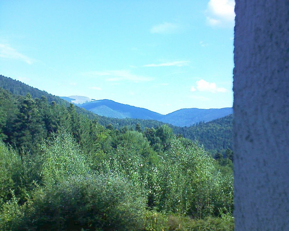 Le petit ballon vu depuis le Domaine Langmatt à Murbach le 17.08.2018 à 10:15 Le petit ballon (Alsace, Vosges) le 17.08.2018 à 10:15