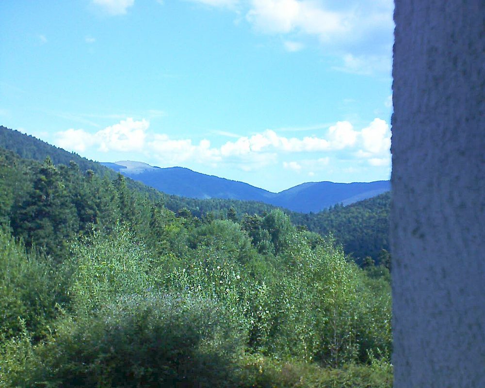 Le petit ballon vu depuis le Domaine Langmatt à Murbach le 17.08.2018 à 10:45 Le petit ballon (Alsace, Vosges) le 17.08.2018 à 10:45