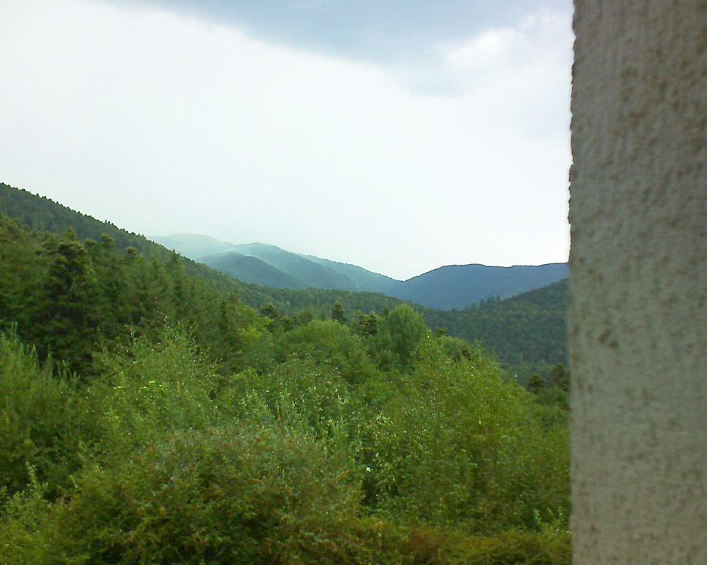 Le petit ballon vu depuis le Domaine Langmatt à Murbach le 17.08.2018 à 14:15 Le petit ballon (Alsace, Vosges) le 17.08.2018 à 14:15