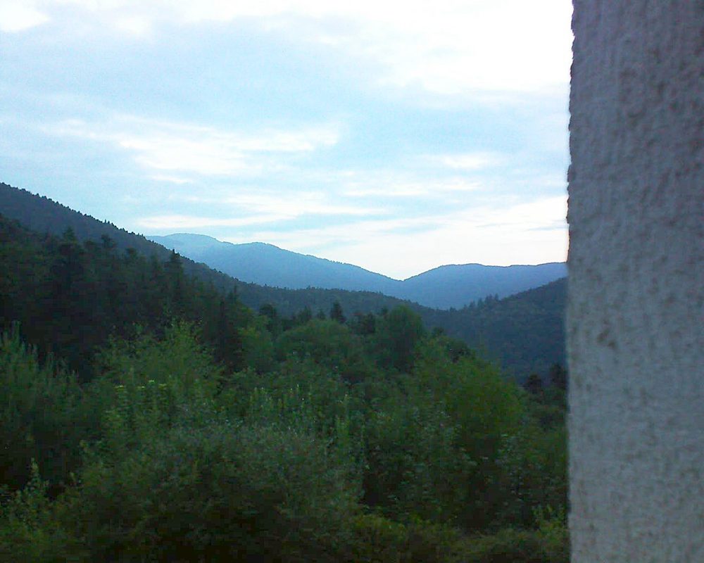 Le petit ballon vu depuis le Domaine Langmatt à Murbach le 18.08.2018 à 06:30 Le petit ballon (Alsace, Vosges) le 18.08.2018 à 06:30