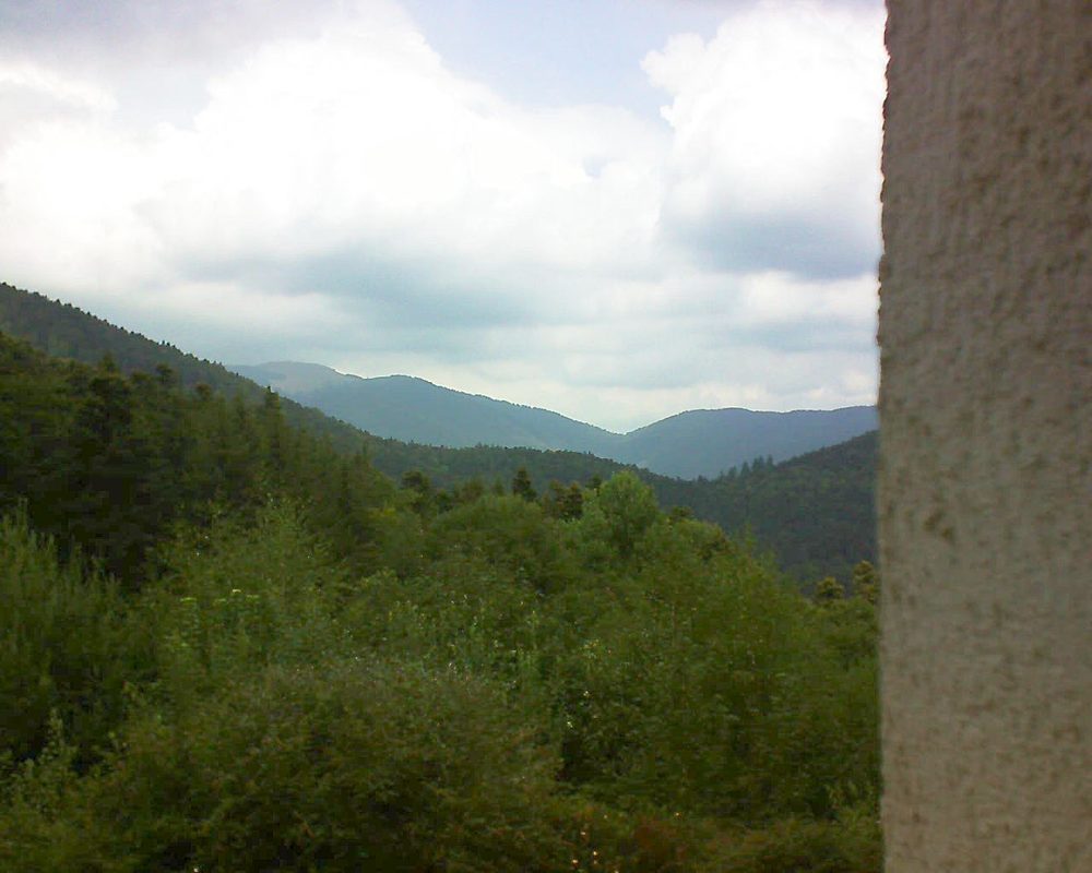 Le petit ballon vu depuis le Domaine Langmatt à Murbach le 18.08.2018 à 13:30 Le petit ballon (Alsace, Vosges) le 18.08.2018 à 13:30