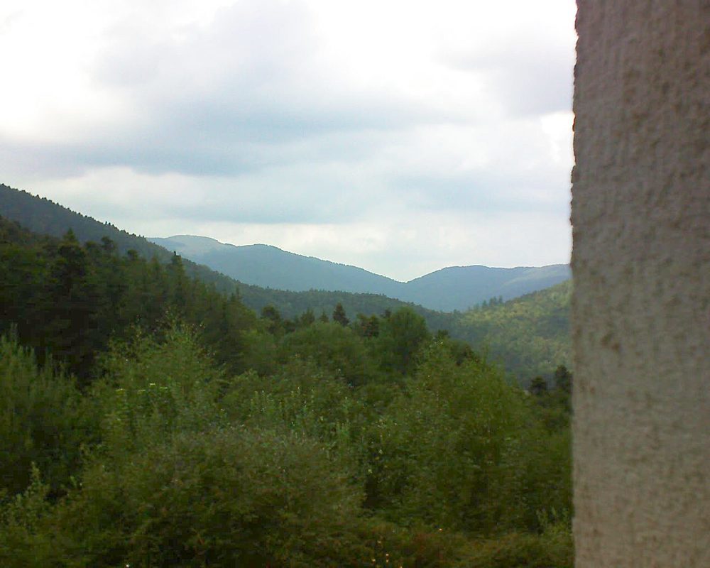 Le petit ballon vu depuis le Domaine Langmatt à Murbach le 18.08.2018 à 15:45 Le petit ballon (Alsace, Vosges) le 18.08.2018 à 15:45