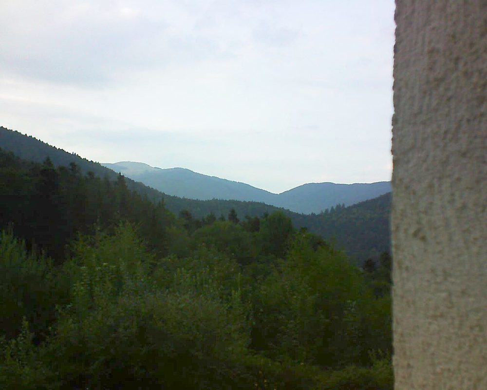 Le petit ballon vu depuis le Domaine Langmatt à Murbach le 18.08.2018 à 19:15 Le petit ballon (Alsace, Vosges) le 18.08.2018 à 19:15