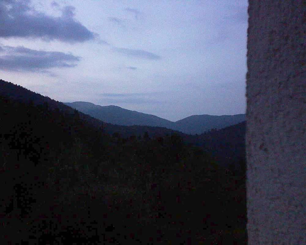Le petit ballon vu depuis le Domaine Langmatt à Murbach le 18.08.2018 à 21:00 Le petit ballon (Alsace, Vosges) le 18.08.2018 à 21:00