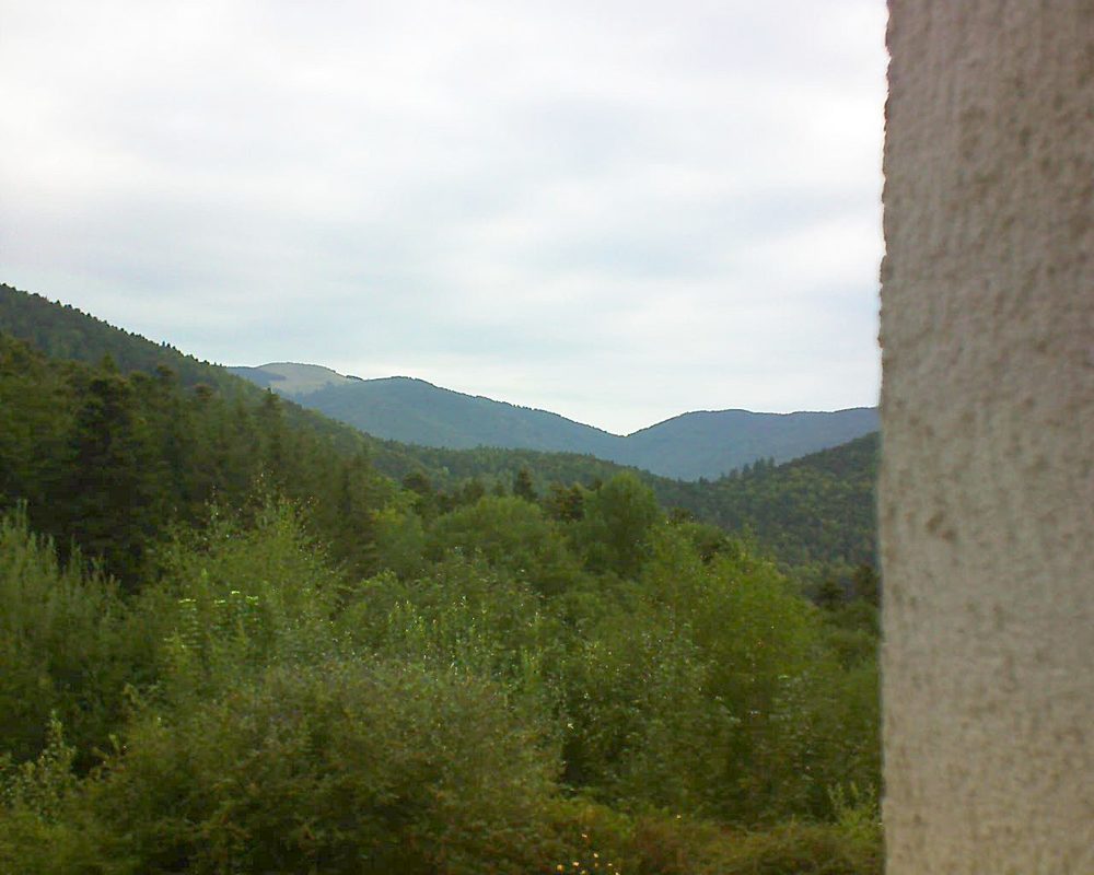 Le petit ballon vu depuis le Domaine Langmatt à Murbach le 19.08.2018 à 08:45 Le petit ballon (Alsace, Vosges) le 19.08.2018 à 08:45