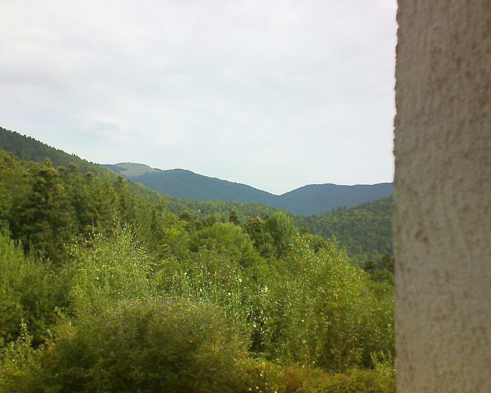 Le petit ballon vu depuis le Domaine Langmatt à Murbach le 19.08.2018 à 10:30 Le petit ballon (Alsace, Vosges) le 19.08.2018 à 10:30