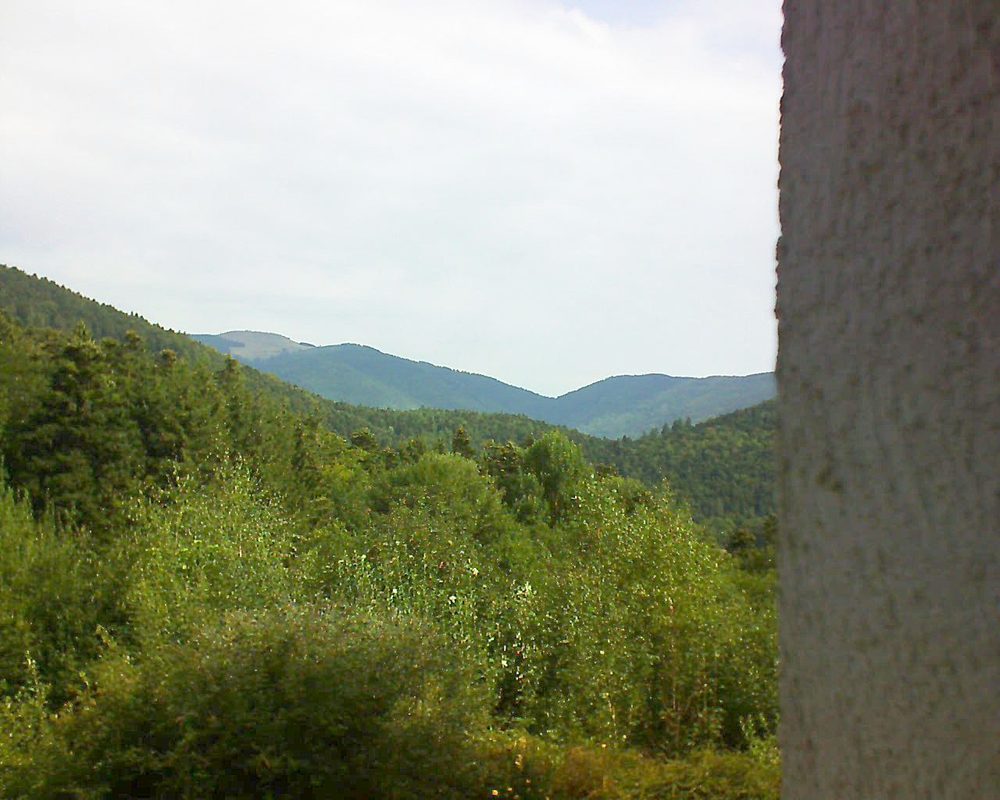 Le petit ballon vu depuis le Domaine Langmatt à Murbach le 19.08.2018 à 10:45 Le petit ballon (Alsace, Vosges) le 19.08.2018 à 10:45