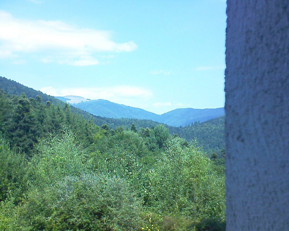 Le petit ballon vu depuis le Domaine Langmatt à Murbach le 19.08.2018 à 13:00 Le petit ballon (Alsace, Vosges) le 19.08.2018 à 13:00