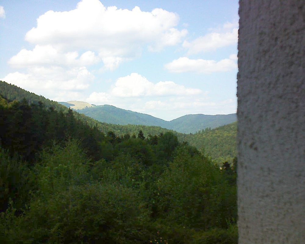 Le petit ballon vu depuis le Domaine Langmatt à Murbach le 19.08.2018 à 15:15 Le petit ballon (Alsace, Vosges) le 19.08.2018 à 15:15