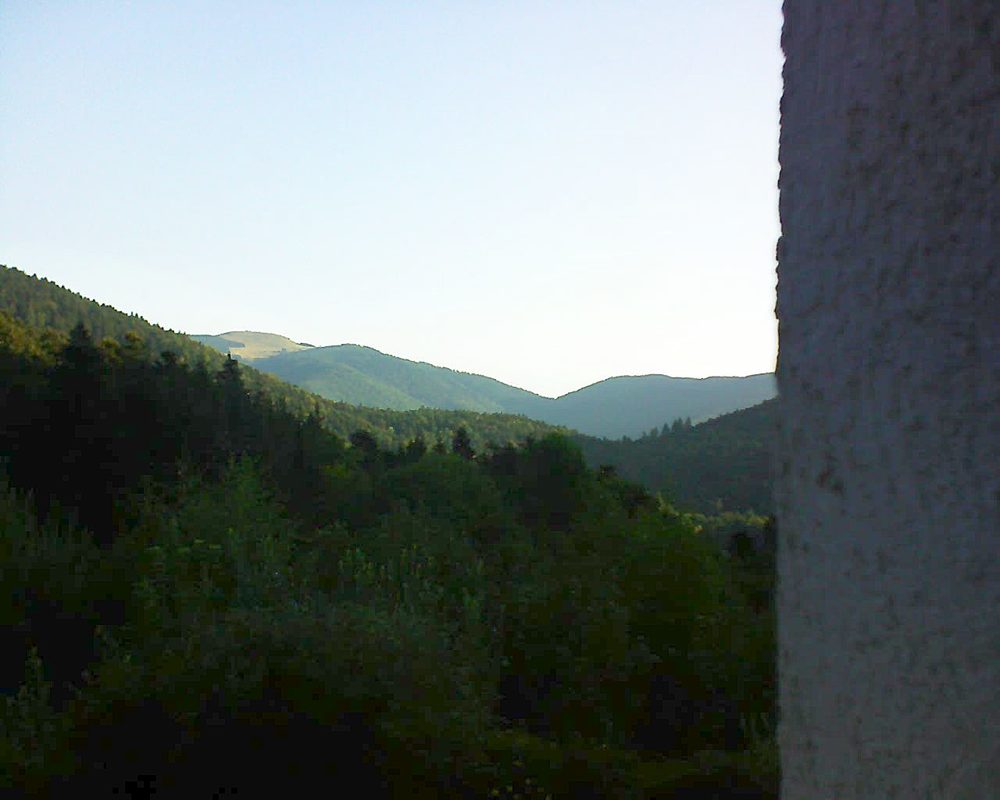Le petit ballon vu depuis le Domaine Langmatt à Murbach le 20.08.2018 à 07:45 Le petit ballon (Alsace, Vosges) le 20.08.2018 à 07:45