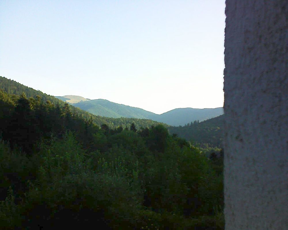 Le petit ballon vu depuis le Domaine Langmatt à Murbach le 20.08.2018 à 08:00 Le petit ballon (Alsace, Vosges) le 20.08.2018 à 08:00