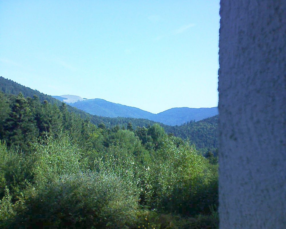 Le petit ballon vu depuis le Domaine Langmatt à Murbach le 20.08.2018 à 10:00 Le petit ballon (Alsace, Vosges) le 20.08.2018 à 10:00