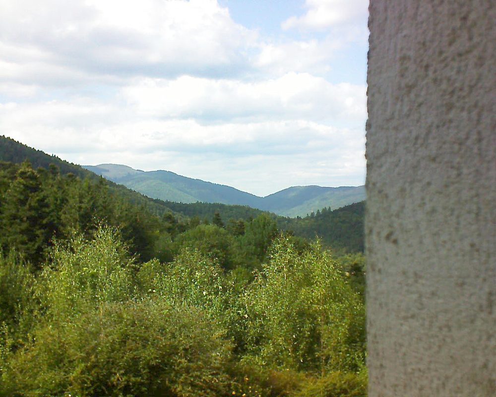 Le petit ballon vu depuis le Domaine Langmatt à Murbach le 20.08.2018 à 16:15 Le petit ballon (Alsace, Vosges) le 20.08.2018 à 16:15