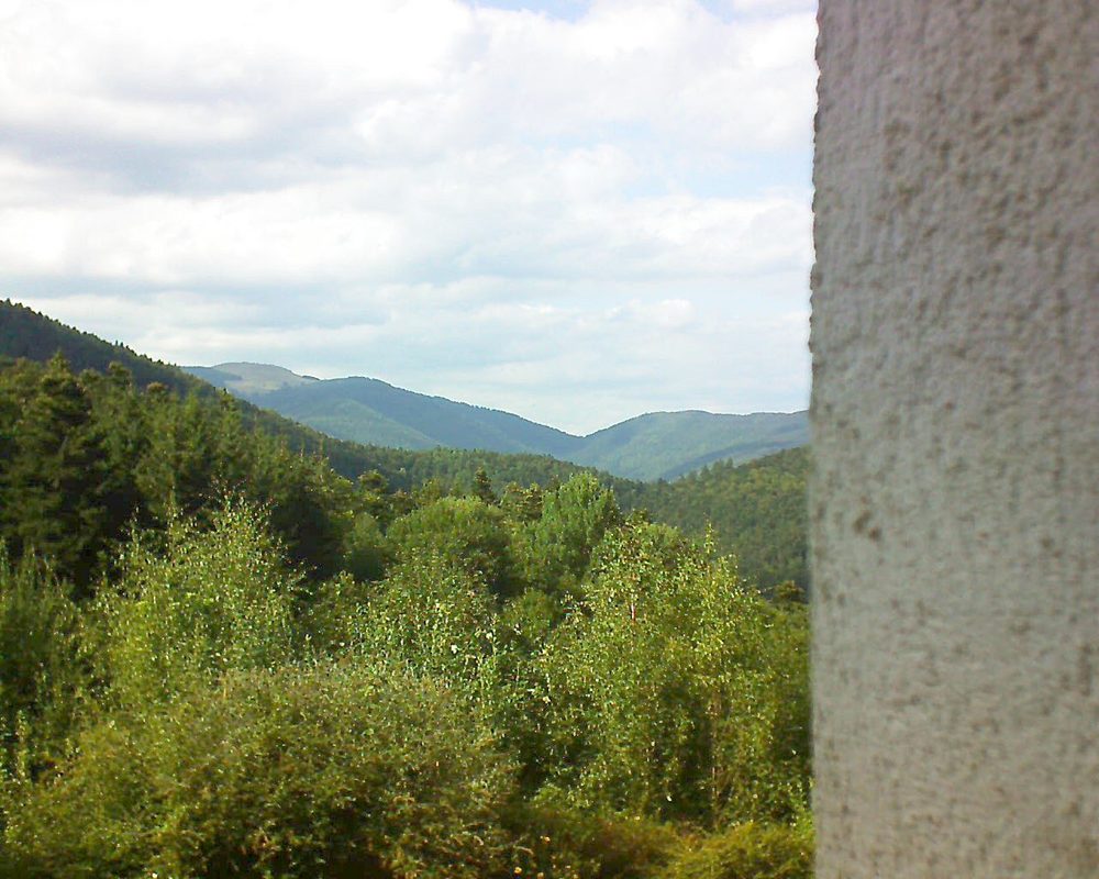 Le petit ballon vu depuis le Domaine Langmatt à Murbach le 20.08.2018 à 16:45 Le petit ballon (Alsace, Vosges) le 20.08.2018 à 16:45