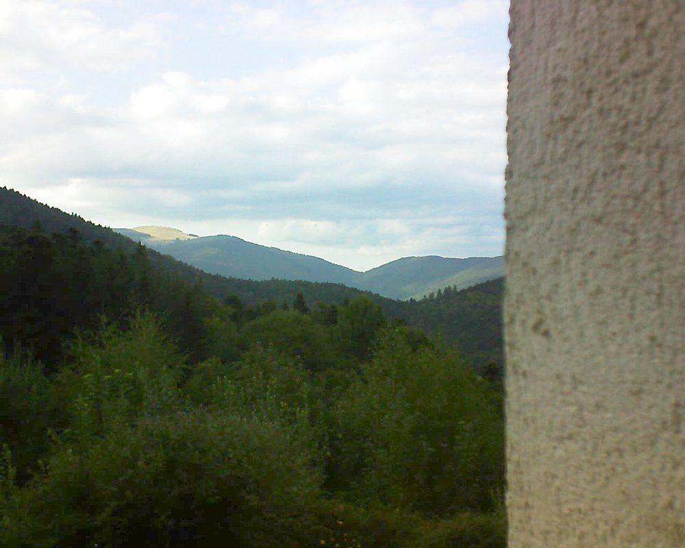 Le petit ballon vu depuis le Domaine Langmatt à Murbach le 20.08.2018 à 18:30 Le petit ballon (Alsace, Vosges) le 20.08.2018 à 18:30