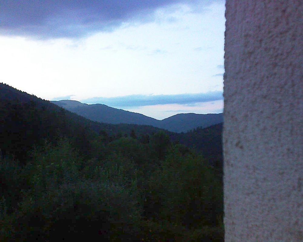 Le petit ballon vu depuis le Domaine Langmatt à Murbach le 20.08.2018 à 20:45 Le petit ballon (Alsace, Vosges) le 20.08.2018 à 20:45