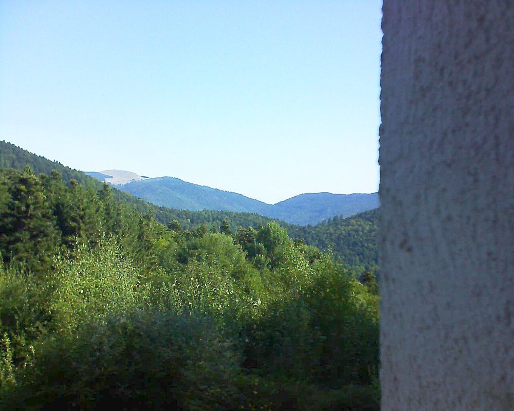 Le petit ballon vu depuis le Domaine Langmatt à Murbach le 21.08.2018 à 09:45 Le petit ballon (Alsace, Vosges) le 21.08.2018 à 09:45