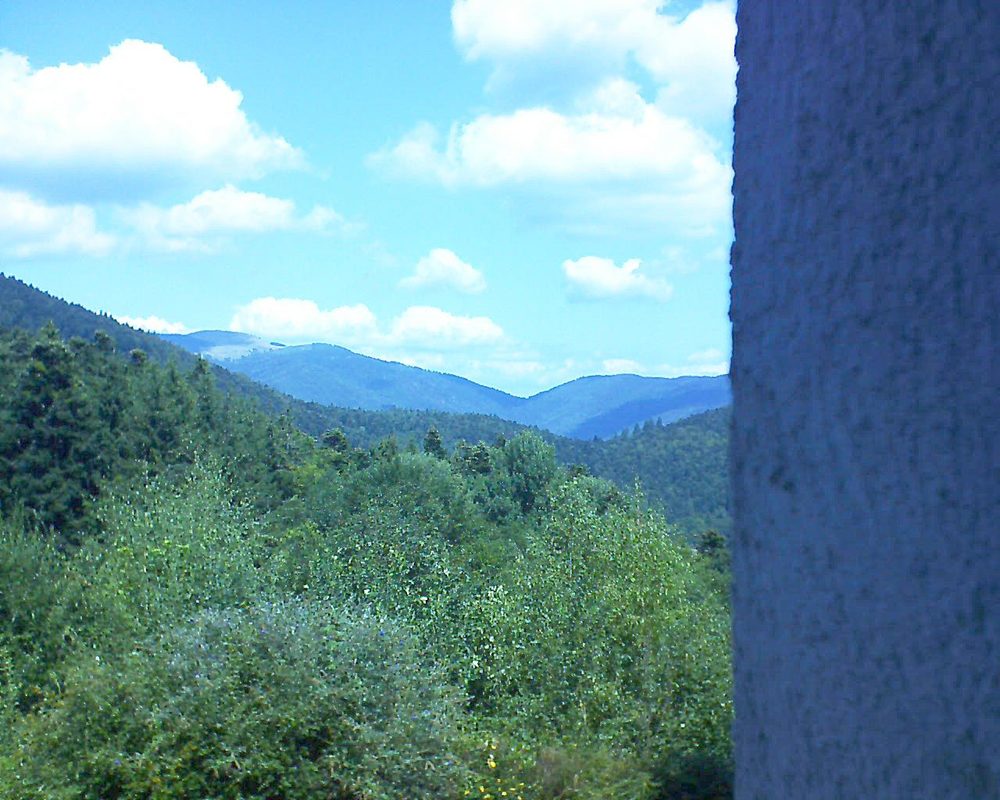 Le petit ballon vu depuis le Domaine Langmatt à Murbach le 21.08.2018 à 13:00 Le petit ballon (Alsace, Vosges) le 21.08.2018 à 13:00
