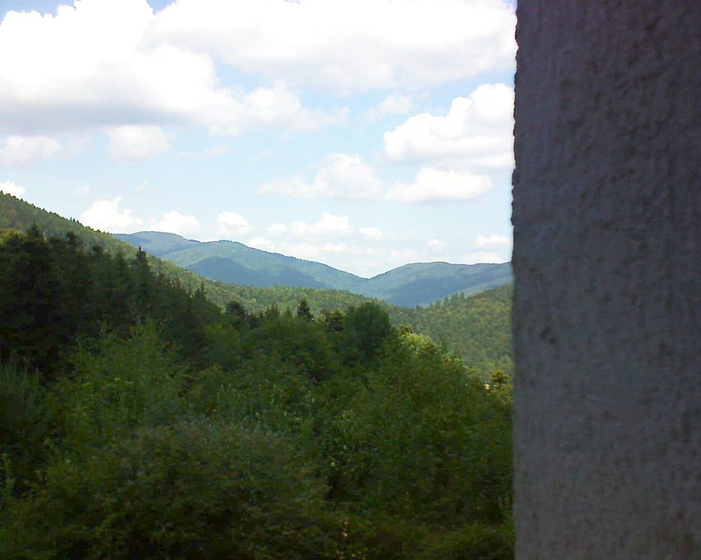 Le petit ballon vu depuis le Domaine Langmatt à Murbach le 21.08.2018 à 13:30 Le petit ballon (Alsace, Vosges) le 21.08.2018 à 13:30