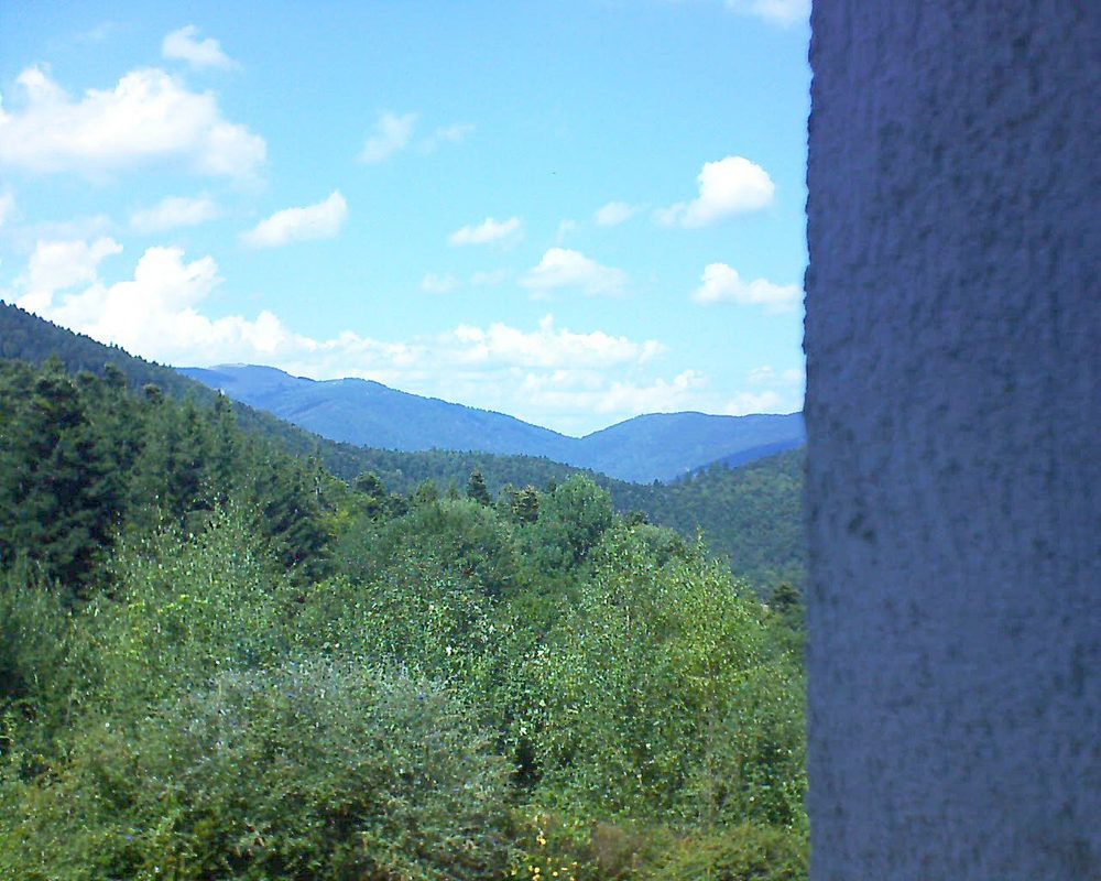 Le petit ballon vu depuis le Domaine Langmatt à Murbach le 21.08.2018 à 14:30 Le petit ballon (Alsace, Vosges) le 21.08.2018 à 14:30