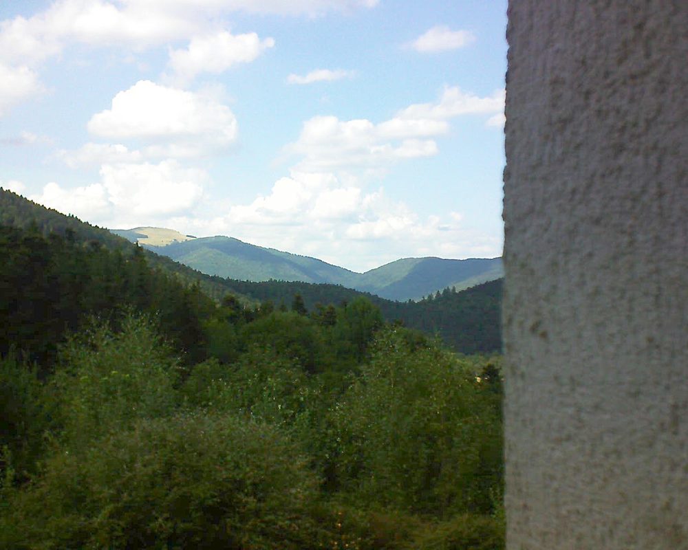Le petit ballon vu depuis le Domaine Langmatt à Murbach le 21.08.2018 à 15:45 Le petit ballon (Alsace, Vosges) le 21.08.2018 à 15:45