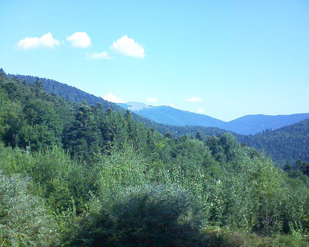 Le petit ballon vu depuis le Domaine Langmatt à Murbach le 22.08.2018 à 10:45 Le petit ballon (Alsace, Vosges) le 22.08.2018 à 10:45