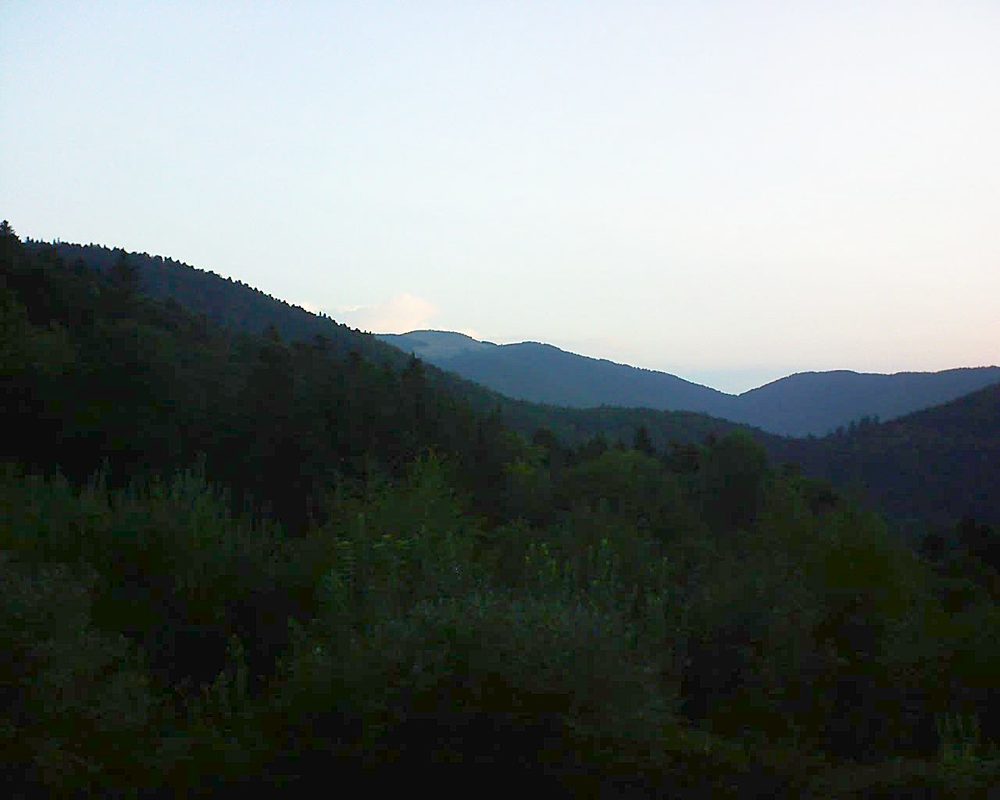 Le petit ballon vu depuis le Domaine Langmatt à Murbach le 23.08.2018 à 06:45 Le petit ballon (Alsace, Vosges) le 23.08.2018 à 06:45