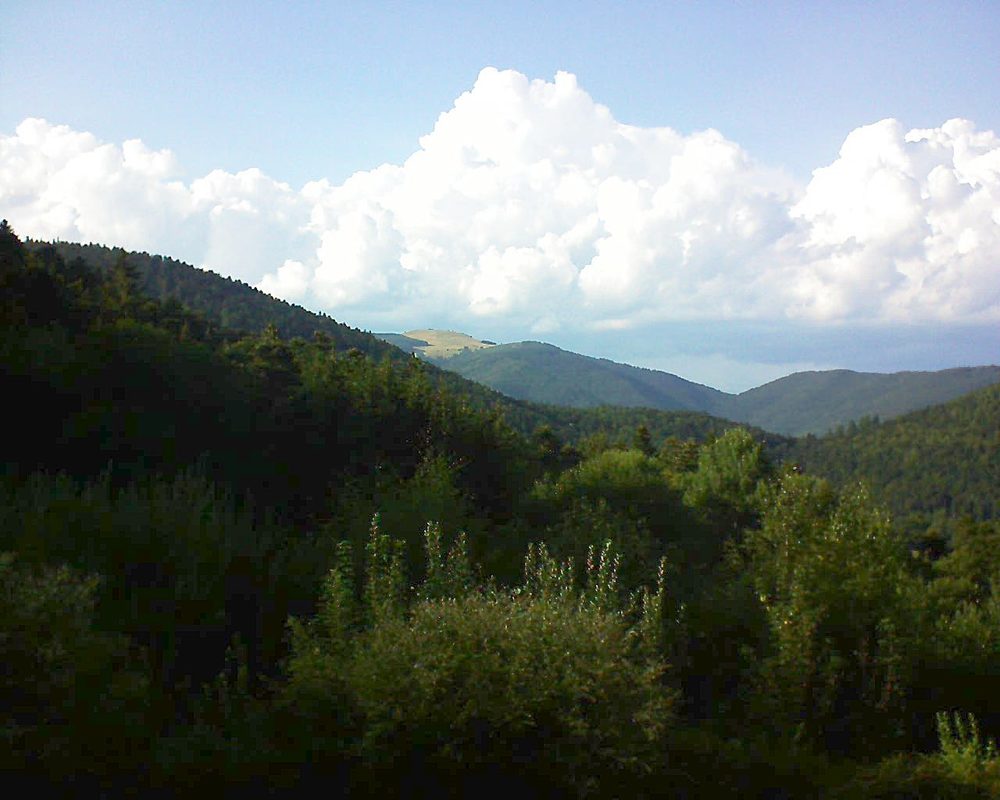 Le petit ballon vu depuis le Domaine Langmatt à Murbach le 23.08.2018 à 18:00 Le petit ballon (Alsace, Vosges) le 23.08.2018 à 18:00