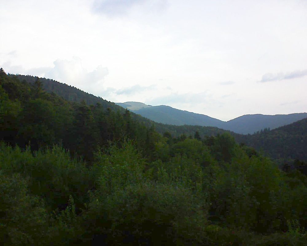 Le petit ballon vu depuis le Domaine Langmatt à Murbach le 24.08.2018 à 08:00 Le petit ballon (Alsace, Vosges) le 24.08.2018 à 08:00